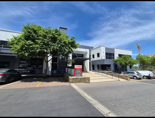 250M² OFFICE TO LET IN VORNA VALLEY
